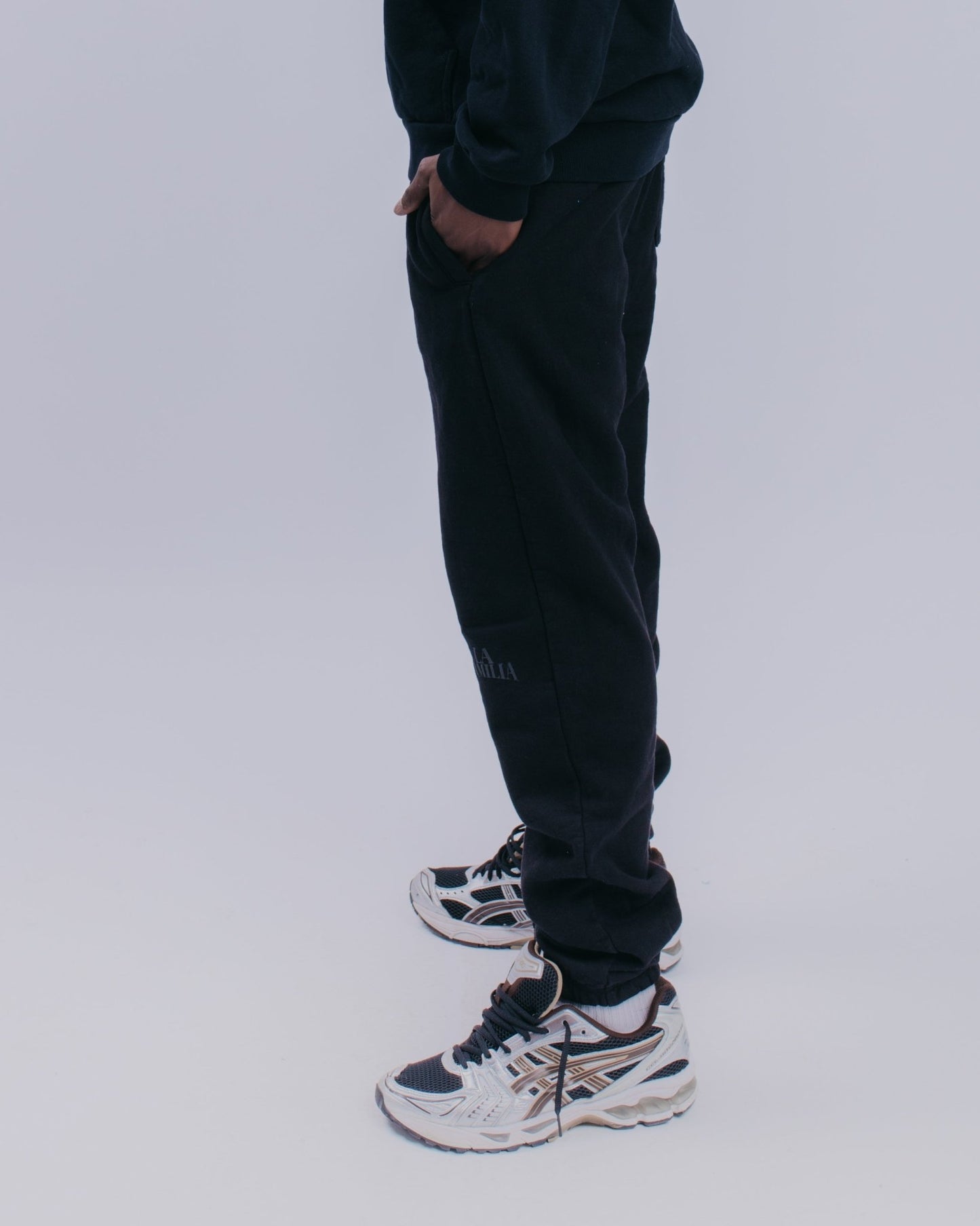 BORN SINNER HD SWEATPANT - La Familia Forever