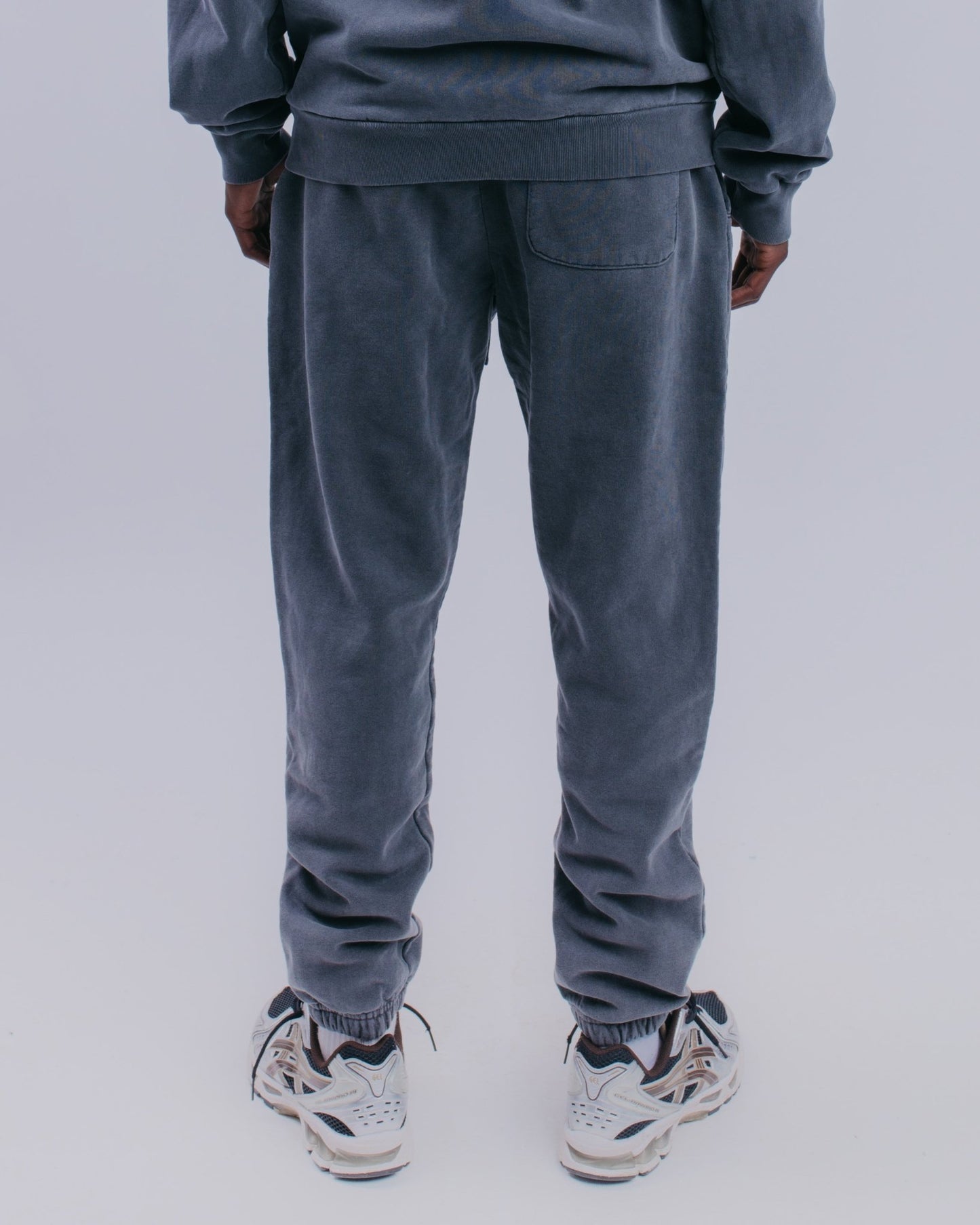 BORN SINNER HD SWEATPANT - La Familia Forever