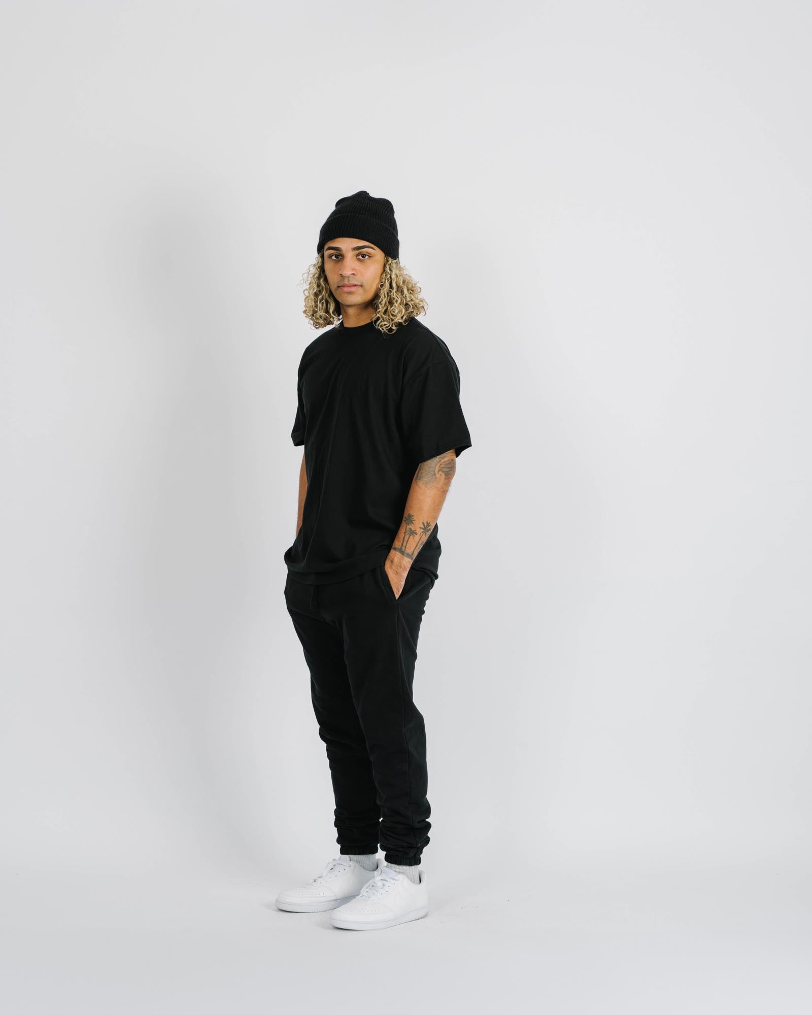 NECESSARY PREMIUM HEAVYWEIGHT SWEATPANT BLACK - La Familia Forever