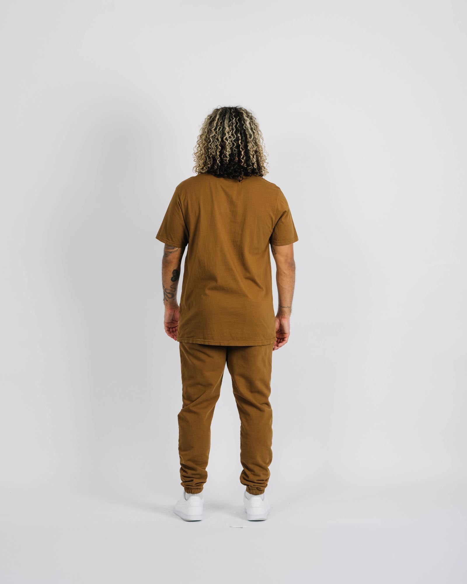 NECESSARY PREMIUM HEAVYWEIGHT SWEATPANT BROWN - La Familia Forever